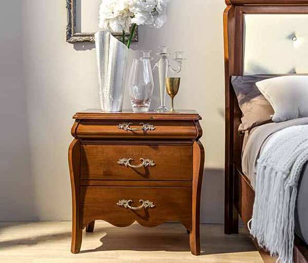 Тумбочка TONIN CASA Classic Collection MILIA - 1239 фабрика TONIN CASA из Италии. Фото №1