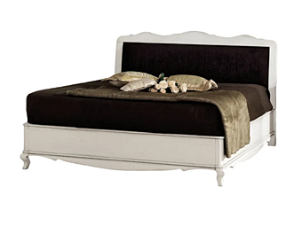 Двуспальная кровать из массива дерева с мягкой спинкой Interiors Italia PR703
