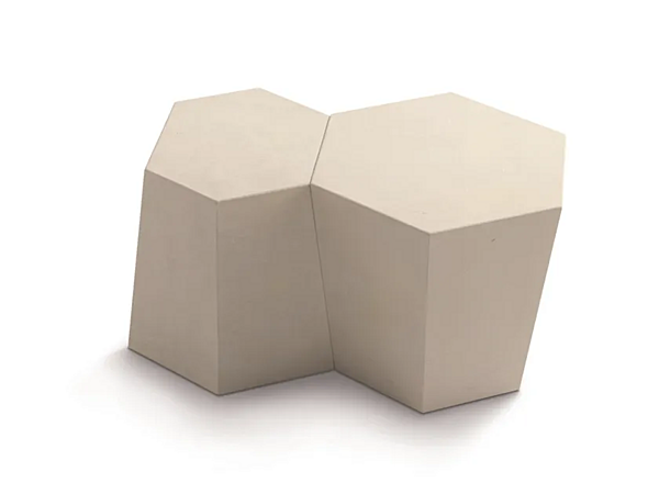 Кофейный столик из камня с шестигранной столешницей Lecce от Casamania & Horm фабрика Casamania & HORM из Италии. Фото №2