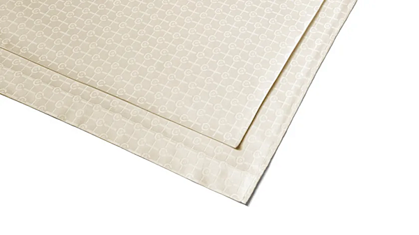 Комплект постельного белья из жаккардового сатина однотонный CASSINA FRAME ROOD фабрика CASSINA из Италии. Фото №4