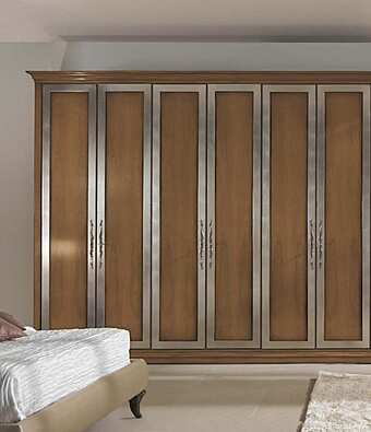 Шкаф из массива дерева BIZZOTTO ITALIA 1032L фабрика Bizzotto Italia из Италии