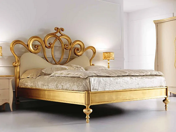 Двуспальная кровать с обитой спинкой из ткани CORTEZARI 898 фабрика CORTE ZARI из Италии. Фото №3