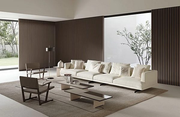 Кофейный стол из дерева и стекла Frigerio Mies 18900A фабрика Frigerio из Италии. Фото №5