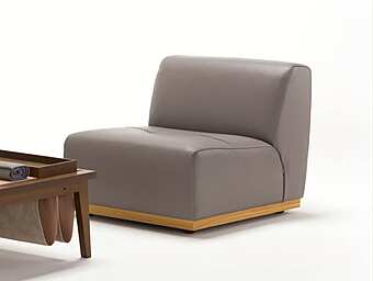 Кресло с обивкой из кожи и мягкой спинкой EGOITALIANO Kongens фабрика Egoitaliano из Италии