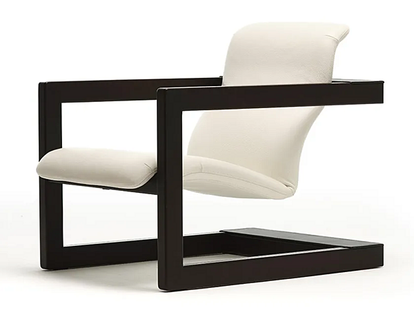 Кресло с деревянной рамой и кожаным сиденьем Mussi Palco фабрика MUSSI из Италии. Фото №1