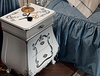 Прикроватная тумбочка с ящиками из дереваMODENESE GASTONE 11211 фабрика MODENESE GASTONE из Италии