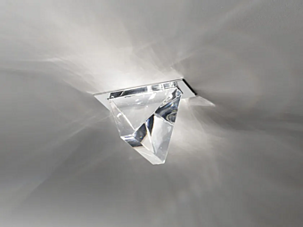 Светодиодная потолочная лампа из кристаллов Fabbian Tripla фабрика Fabbian из Италии