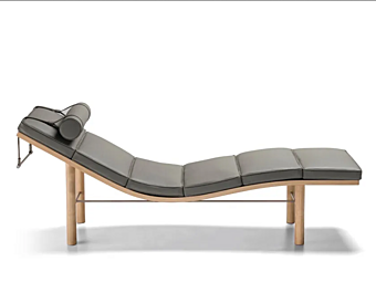 Обитанный кожаный шезлонг Molteni & C Tuscany фабрика Molteni & C.(+VITRA) из Италии