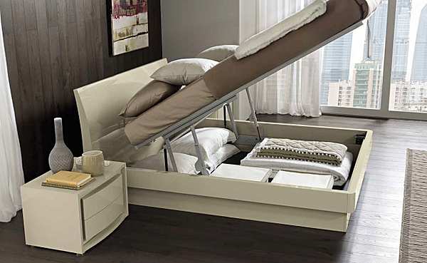 Кровать CAMELGROUP 133LET.03AV фабрика CAMELGROUP из Италии. Фото №1