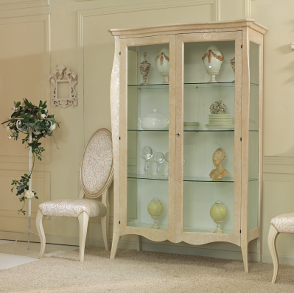 Витрина STILE LEGNO 0137 фабрика STILE LEGNO из Италии. Фото №1