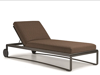 Шезлонг с колесами из алюминия Molteni & C Guell фабрика Molteni & C.(+VITRA) из Италии