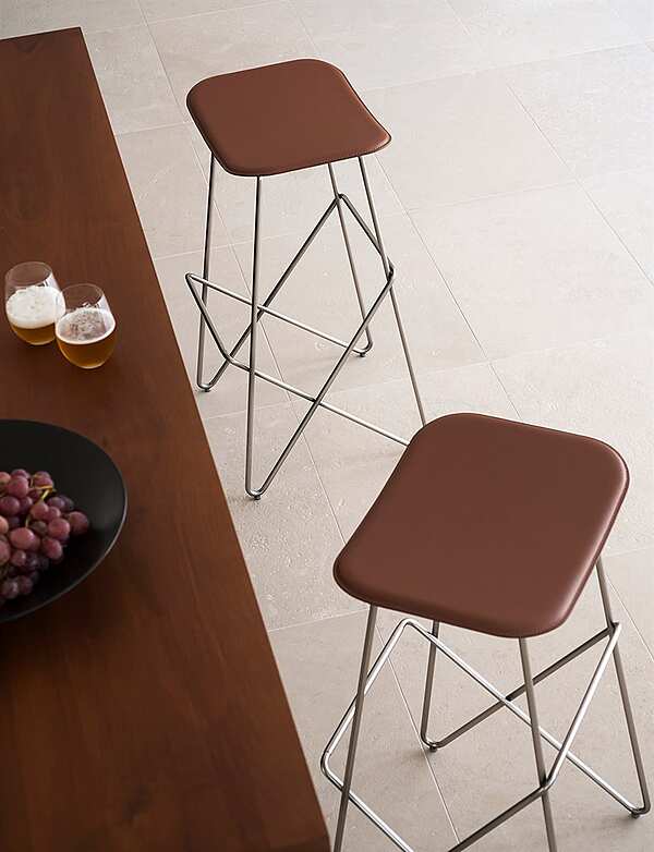 Барный стул DESALTO Endless - barstool 719 фабрика DESALTO из Италии. Фото №9