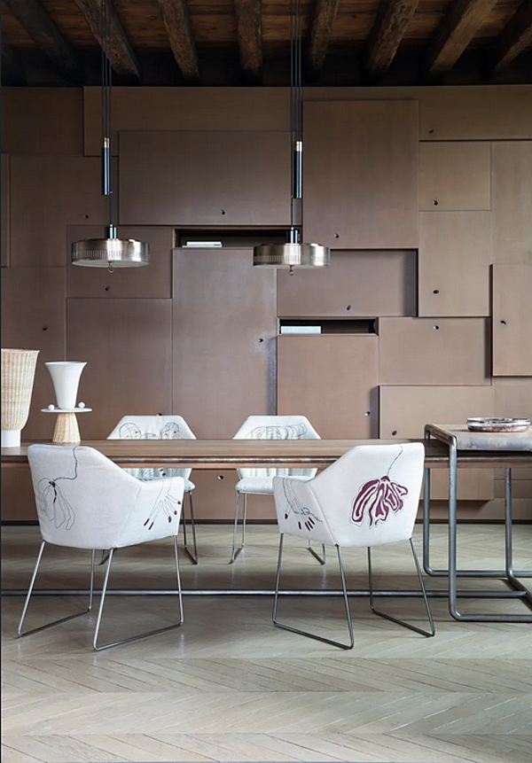 Кресло с подлокотниками из ткани SABA New York - chair 2153 2 фабрика SABA из Италии. Фото №7