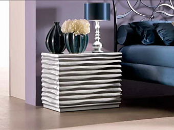 Прикроватная тумбочка с ящиками из эбенового дерева CORTEZARI Ebon фабрика CORTE ZARI из Италии