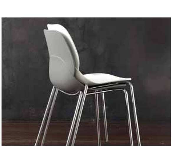 Стул из металла и полипропилена ARREX A019 фабрика ARREX из Италии. Фото №2