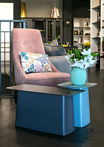 VITRA Стол мал. BOU Metal Side Outdoor small VITRA Стол мал. BOU Metal Side Outdoor small фабрика VITRA из Италии