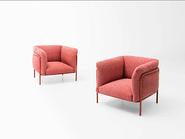 Кресло с обитой спинкой из ткани PAOLA LENTI Pli B241D фабрика PAOLA LENTI из Италии. Фото №2