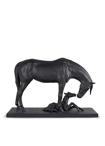 Скульптура LLADRO Mare and foal фабрика LLADRO из Италии