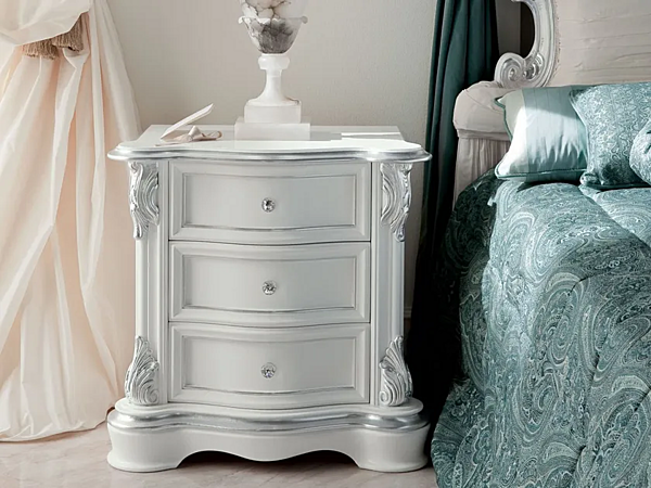 Прикроватная тумбочка с ящиками из дерева MODENESE GASTONE 13206 фабрика MODENESE GASTONE из Италии. Фото №1