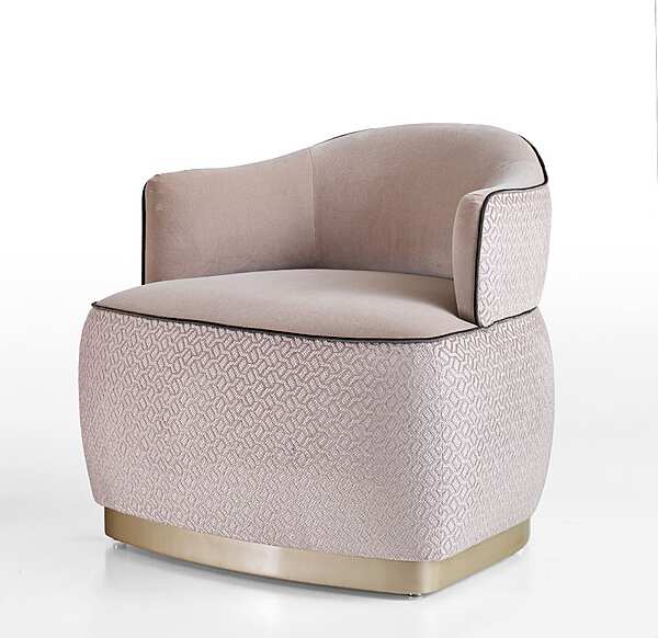 Кресло из массива дерева с мягкой обивкой DECORA ( LCI STILE) V030L фабрика DECORA ( LCI STILE) из Италии. Фото №1