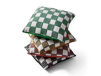 Подушка для кушетки из ткани CASSINA CHESS Подушка для кушетки из ткани CASSINA CHESS фабрика CASSINA из Италии