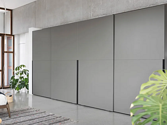 Шкаф с раздвижными дверями из дерева NOVAMOBILI COLLECTION PICTURE фабрика NOVAMOBILI из Италии