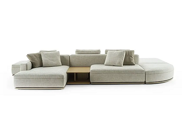 Диван с обитой спинкой из ткани Eddie Double Frigerio фабрика Frigerio из Италии. Фото №1