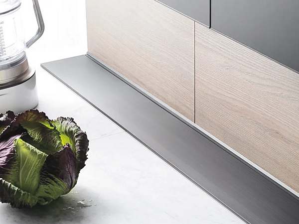 Кухня с оборудованием из дерева VALCUCINE Logica Theca фабрика VALCUCINE из Италии. Фото №3