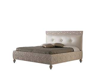 Кровать из массива дерева с мягкой обивкой BIZZOTTO ITALIA Rebecca 473