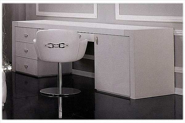 Письменный стол FORMITALIA Lexinghton desk фабрика FORMITALIA из Италии. Фото №1