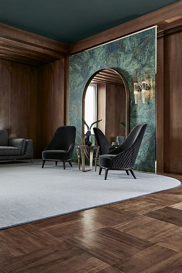 Кресло с обитой спинкой из ткани и деревянными ножками OPERA CONTEMPORARY Leslie 49038 фабрика OPERA CONTEMPORARY из Италии. Фото №2