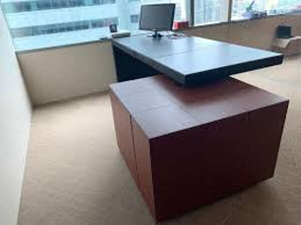 Письменный стол POLTRONA FRAU C.E.O Cube Desk 2 фабрика POLTRONA FRAU из Италии. Фото №5