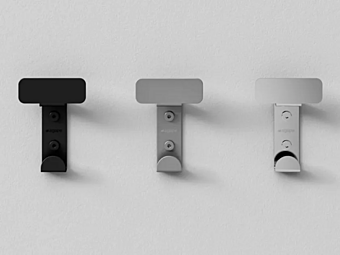 Крючок для халата из нержавеющей стали AGAPE MACH 2 фабрика Agape из Италии