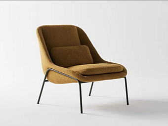 Кресло с обитой спинкой из ткани Nube Italia Fency