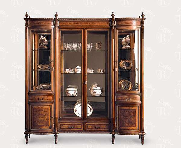 Витрина из дерева с стеклянными дверцами FRATELLI RADICE 104 фабрика FRATELLI RADICE из Италии. Фото №1
