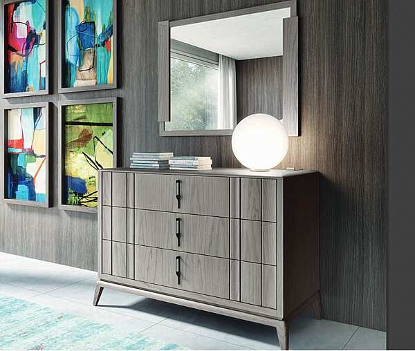 Зеркало с рамой из массива дерева BELLUTTI 1306T. 1307T фабрика BELLUTTI из Италии. Фото №2