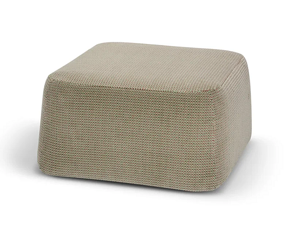 Квадратный пуф из ткани Nuda Adrenalina NUDA Pouf фабрика ADRENALINA из Италии. Фото №3
