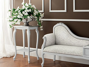 Прямоугольная высокая боковая подставка из дерева MODENESE GASTONE 13622 фабрика MODENESE GASTONE из Италии