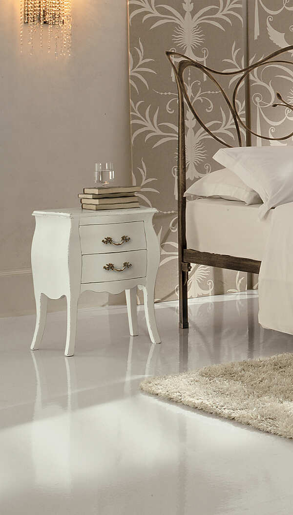 Тумбочка TONIN CASA Classic Collection FREDA - 3803E фабрика TONIN CASA из Италии. Фото №2