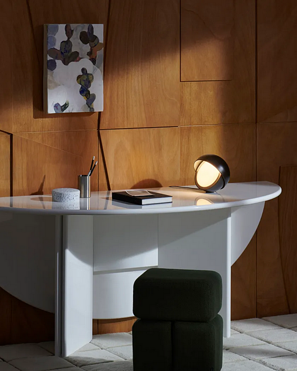 Настольная лампа с регулируемой высотой из металла CASSINA Palpebra фабрика CASSINA из Италии. Фото №2