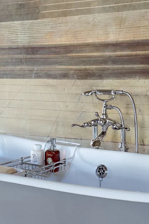 Ванна с ручным душем из акрила Gentry Home  Tiffany фабрика Gentry Home из Италии. Фото №2