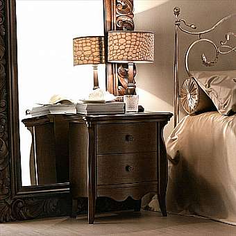 Тумбочка CORTE ZARI Art. 459 Тумбочка CORTE ZARI Art. 459 фабрика CORTE ZARI из Италии