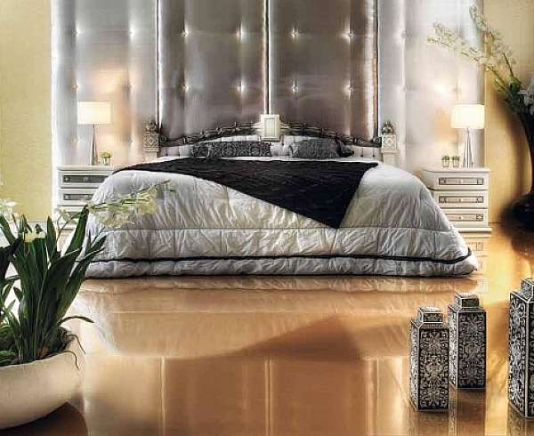 Кровать ASNAGHI INTERIORS AID00201 фабрика ASNAGHI INTERIORS из Италии. Фото №1