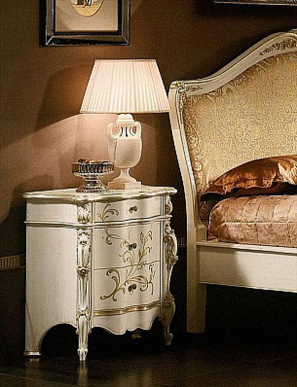 Тумбочка SCAPPINI 2042-L фабрика SCAPPINI из Италии. Фото №1