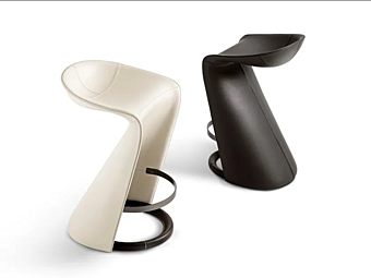 Кож stool с подножкой GIORGETTI фабрика GIORGETTI из Италии