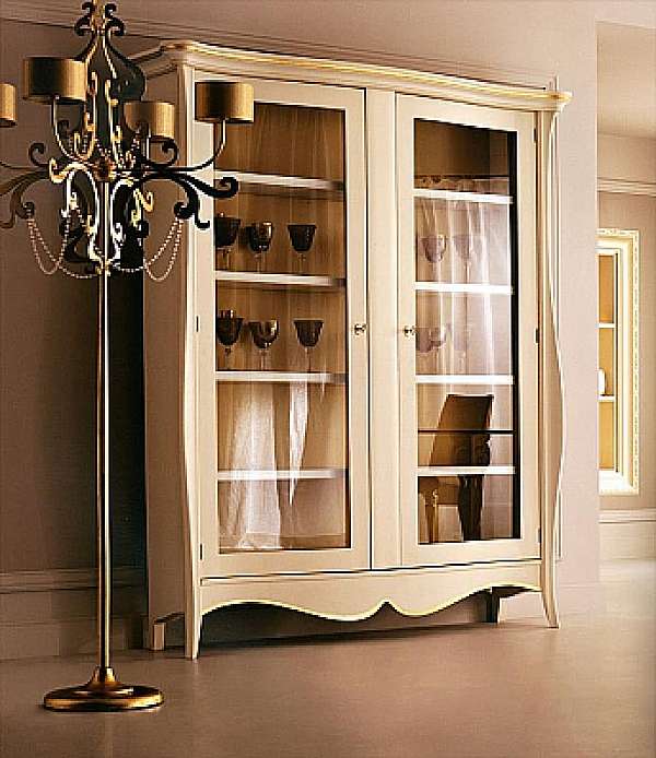 Витрина CORTE ZARI Art. 553 фабрика CORTE ZARI из Италии. Фото №1