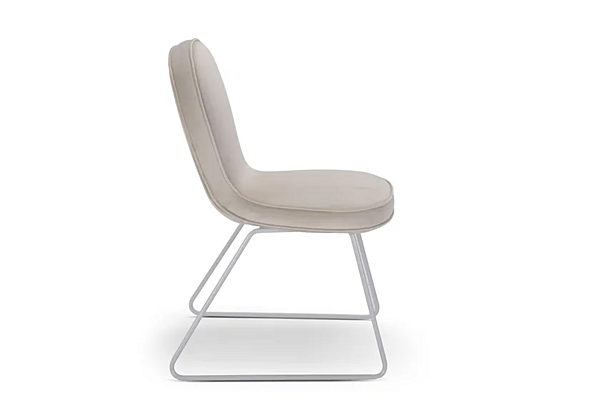 Стул с обитой спинкой из расширенного полиуретана Adrenalina B4Sedia фабрика ADRENALINA из Италии. Фото №3