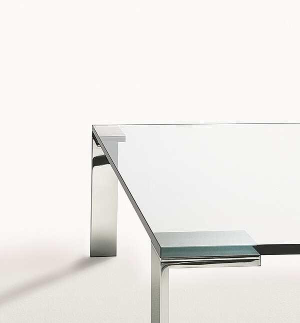 Стол журнальный DESALTO Liko Glass - small table 403 фабрика DESALTO из Италии. Фото №4