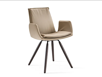 Кресло с обивкой из кожи и подлокотниками Eforma  Lara фабрика Eforma из Италии