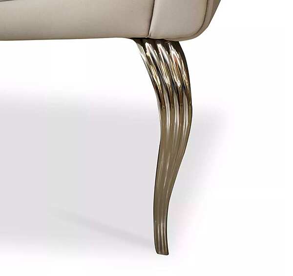 Диван Caprichosa Fully Upholstered KOKET KKGP104 фабрика KOKET из Италии. Фото №12